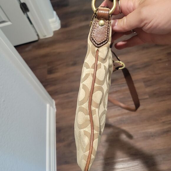 Coach Khaki Op Art Madison Crossbody Bag in KHAKI Swingpack # 41992 - Picture 16 of 16